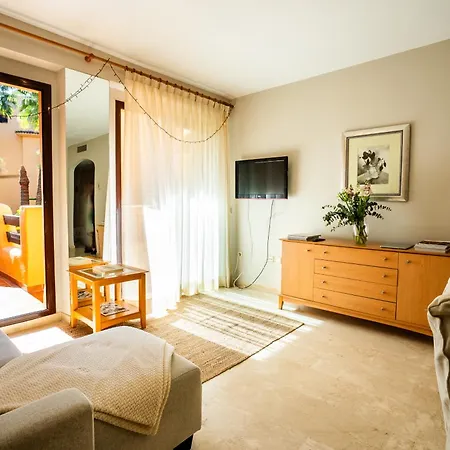 Casa Felizz Эстепона